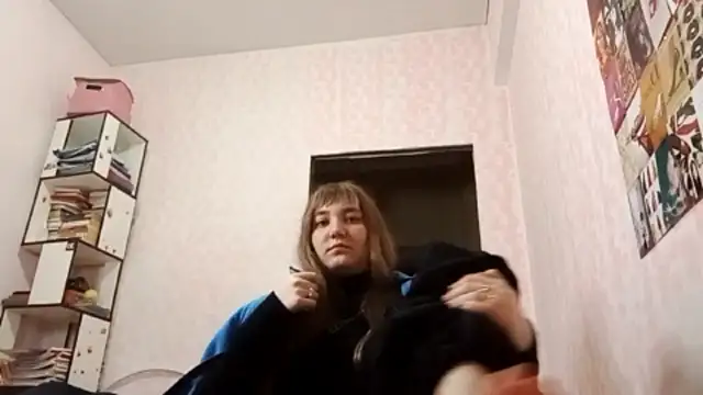 JanineThielman's Live XXX Chat