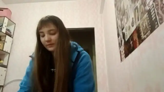 JanineThielman élő XXX-chatje