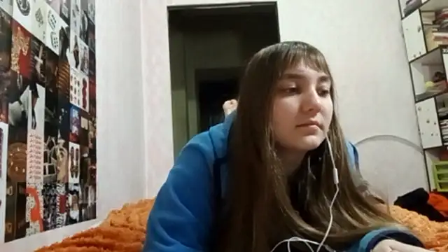 Chat +18 de JanineThielman ao vivo