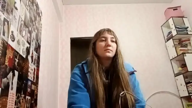غرفة دردشة JanineThielman المباشرة