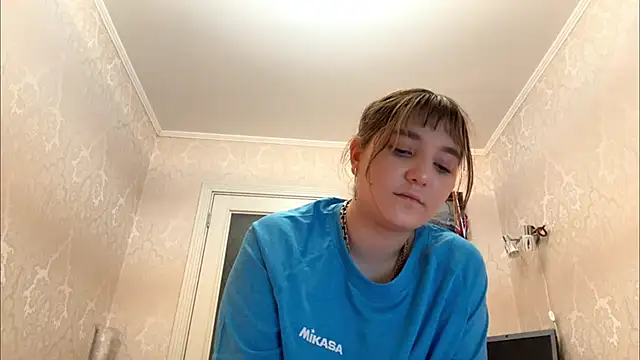 Czat XXX na żywo – JanineThielman