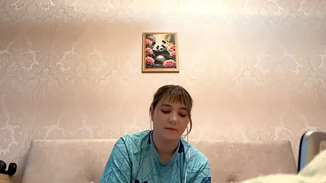 Živá chatovací místnost JanineThielman