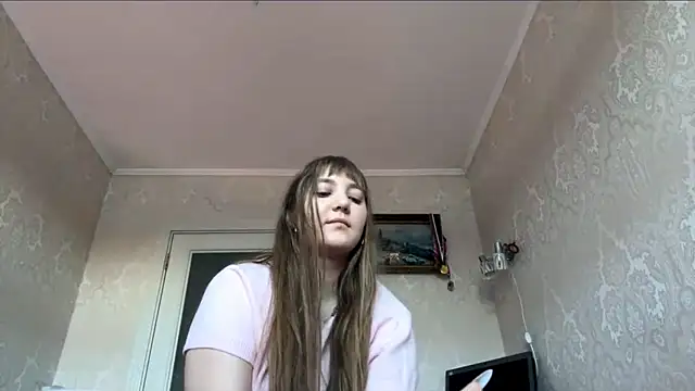 JanineThielmanのライブチャットルーム