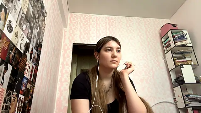 JanineThielman Chat XXX in diretta