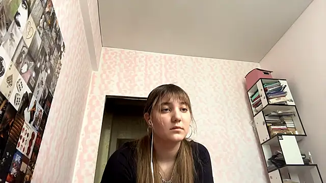 Czat XXX na żywo – JanineThielman