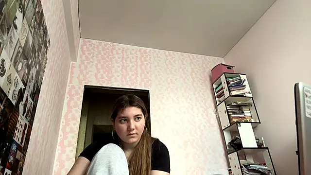 Chat +18 de JanineThielman ao vivo