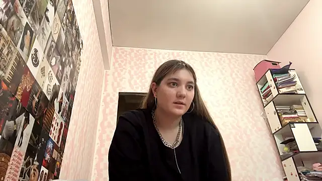 JanineThielman Pertunjukan Webcam