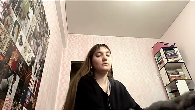 XXX chat uživo modela JanineThielman
