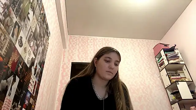 Chat +18 de JanineThielman ao vivo