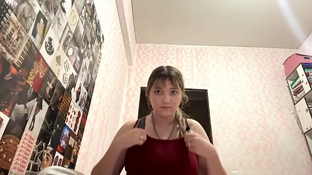 JanineThielman's Live XXX Chat