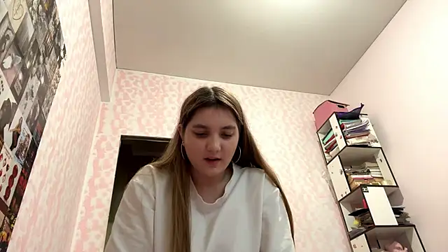 JanineThielman's Live XXX Chat