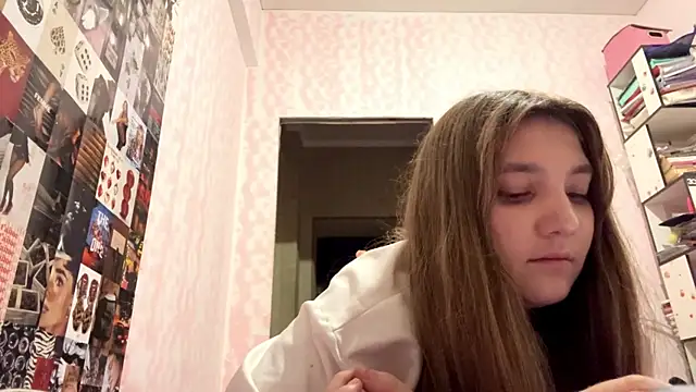 Czat XXX na żywo – JanineThielman