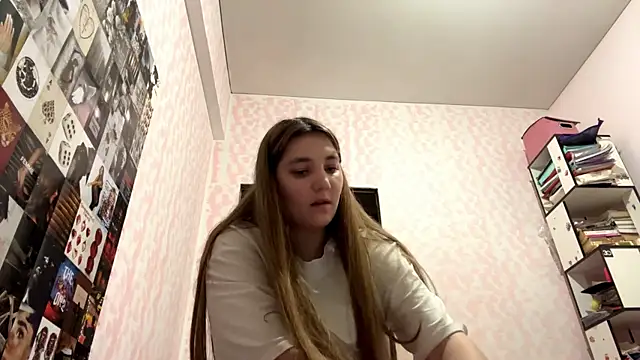 JanineThielman's Live XXX Chat