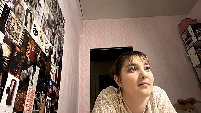 Czat XXX na żywo – JanineThielman
