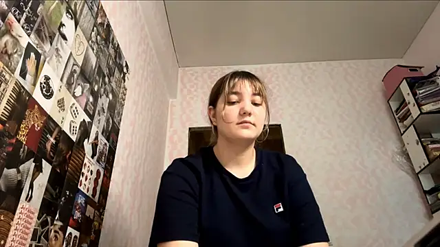 JanineThielman's Live XXX Chat