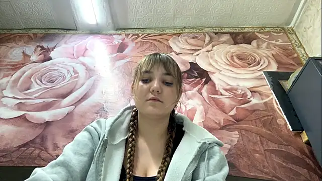 JanineThielman's Live XXX Chat