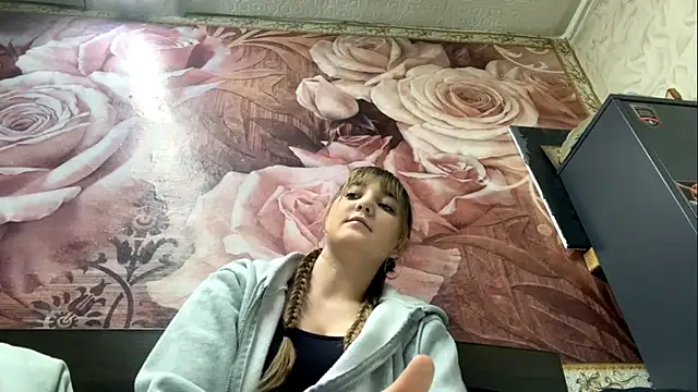 צ'אט XXX בשידור חי של JanineThielman