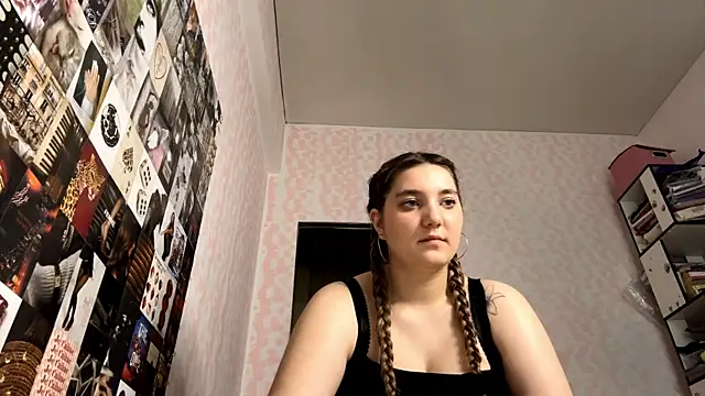 JanineThielman's Live XXX Chat