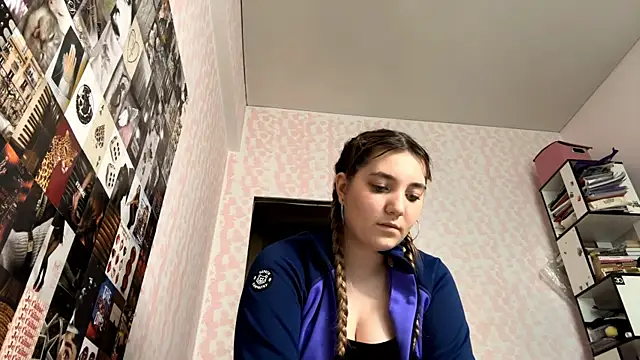 JanineThielman Live XXX Chat