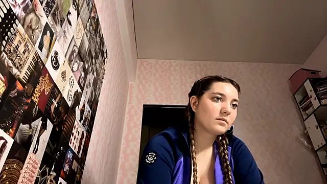 JanineThielman's Live XXX Chat