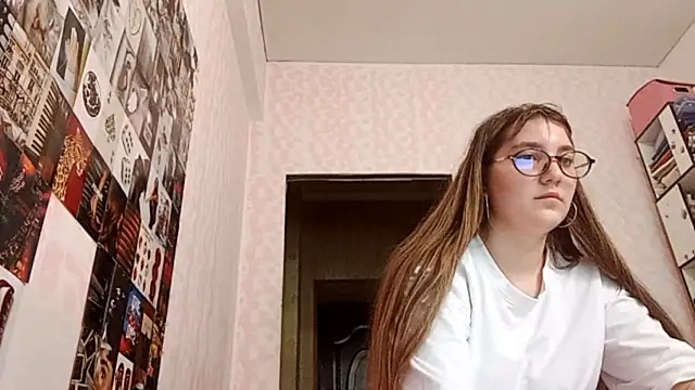 JanineThielman's Live XXX Chat