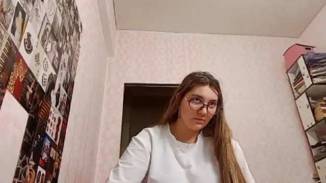 JanineThielman's Live XXX Chat