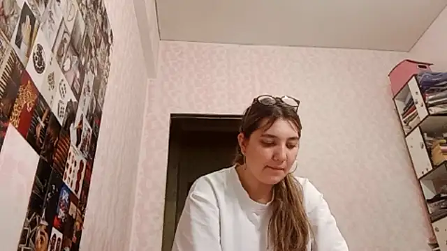 Chatroom XXX en direct de JanineThielman