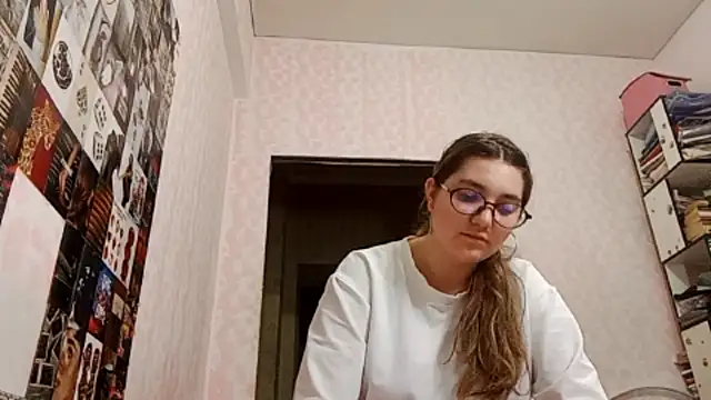 Chatroom XXX en direct de JanineThielman
