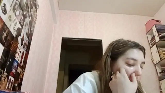צ'אט XXX בשידור חי של JanineThielman