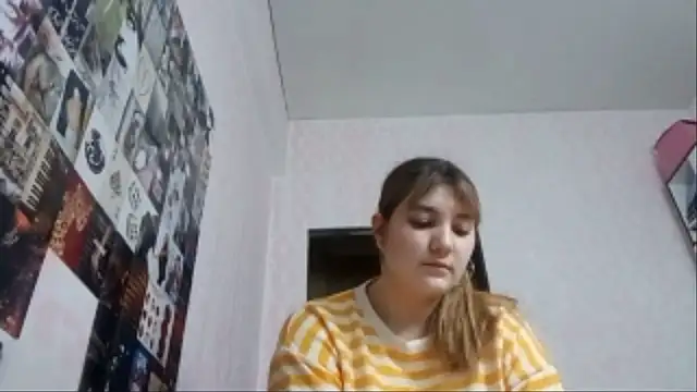 JanineThielman 网络视讯表演