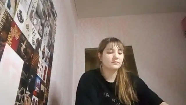 JanineThielman's Live XXX Chat