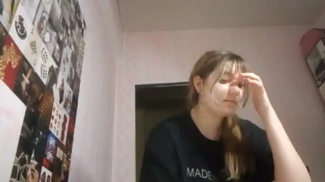 JanineThielman 即時 XXX 聊天