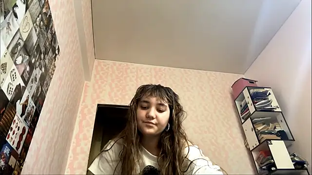 JanineThielman Chat XXX in diretta