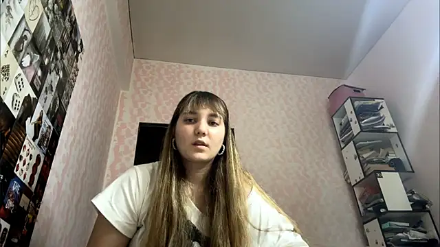 JanineThielmann Live XXX chat