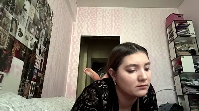 JanineThielman élő XXX-chatje