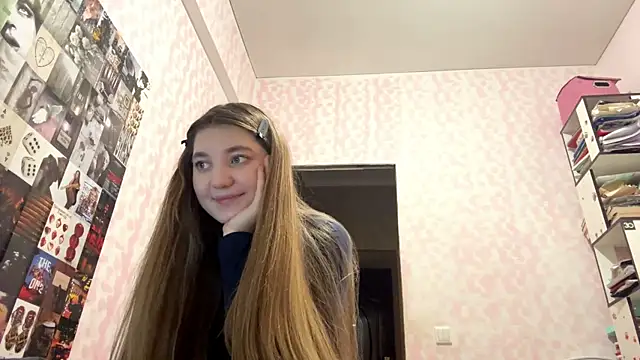 Chat +18 de JanineThielman ao vivo