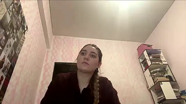 JanineThielman – Naživo XXX chat