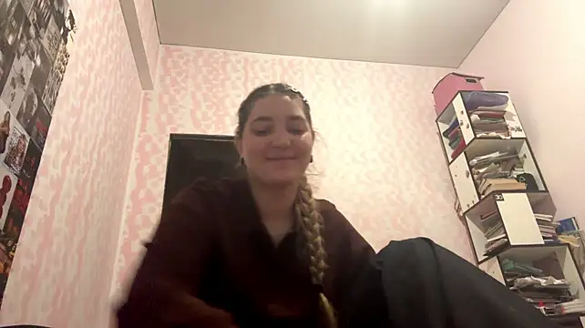 צ'אט XXX בשידור חי של JanineThielman