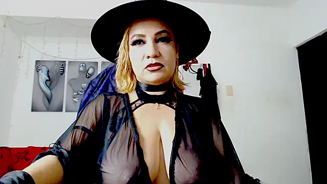 Chat XXX Live FranchescaSexy1