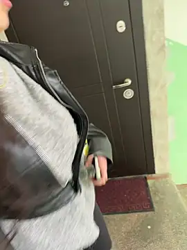 عرض كام Lovleymili