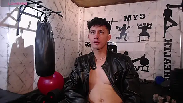 kamal_wolff Webcam Show