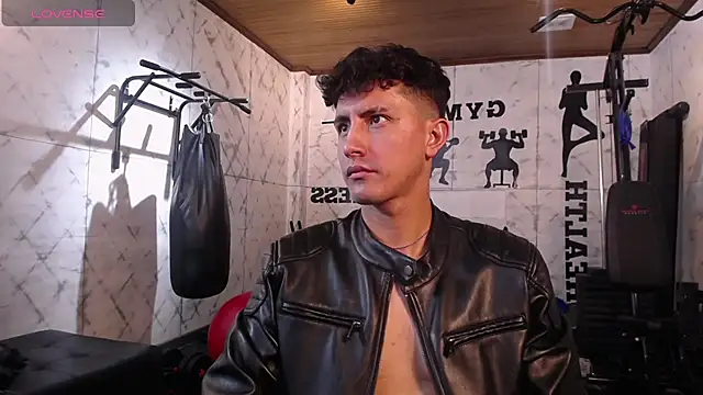 kamal_wolff webcam show