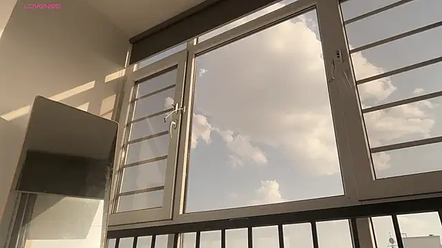 minnie_joy's Webcam Show