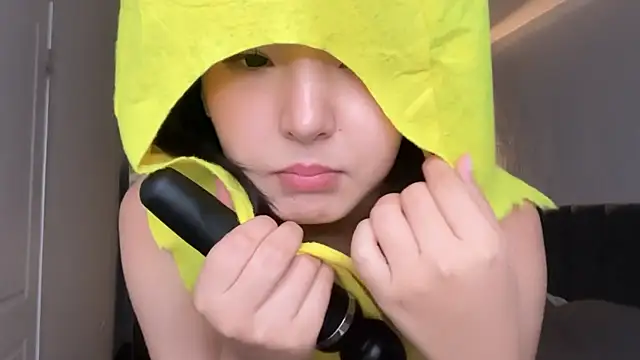 minnie_joy Chat XXX live
