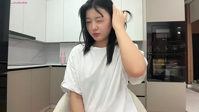 Czat XXX na żywo – minnie_joy