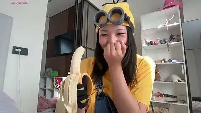 minnie_joy Chat XXX in diretta
