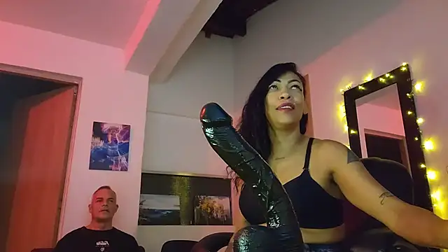 FirexxxDesire69 Webcam-Show