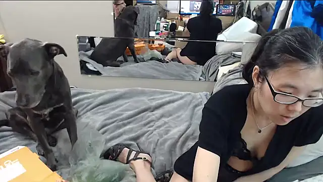XXX chat uživo modela katandcrown