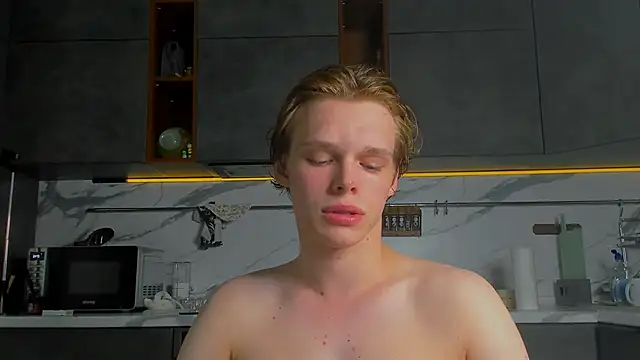 Ken0rDI: вебкам-шоу
