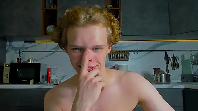 Ken0rDI webkamerás műsora